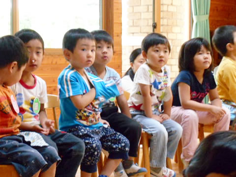 鈴蘭幼稚園の礼拝03