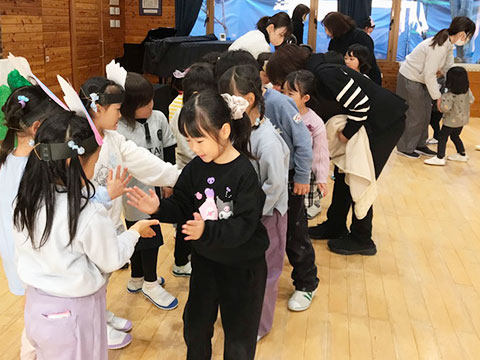 いちょうさんありがとうの会-すみれ07