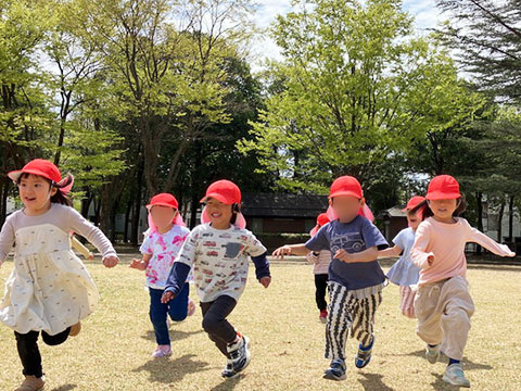 全園児でおさんぽ04